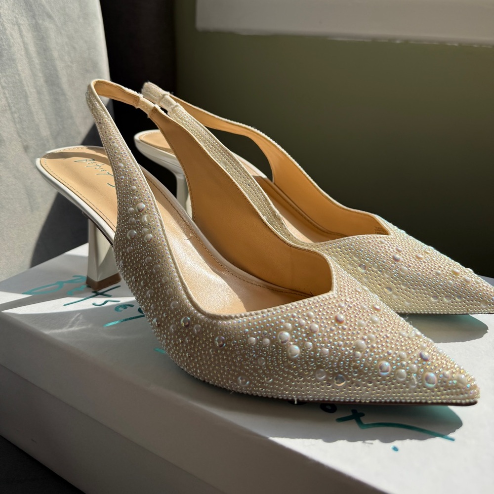 Betsy Johnson Ivory Rhinestone Pumps